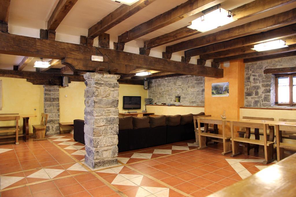 Casa Rural Ardantzena Ardaiz Kültér fotó